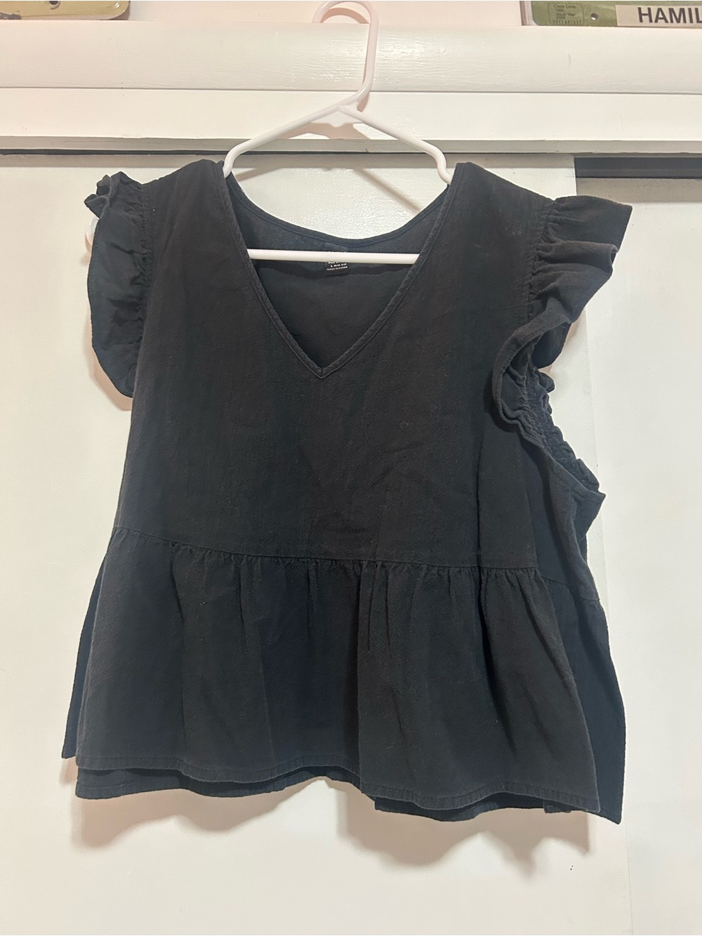 SHEIN Black Ruffle Sleeve V-Neck Peplum Blouse